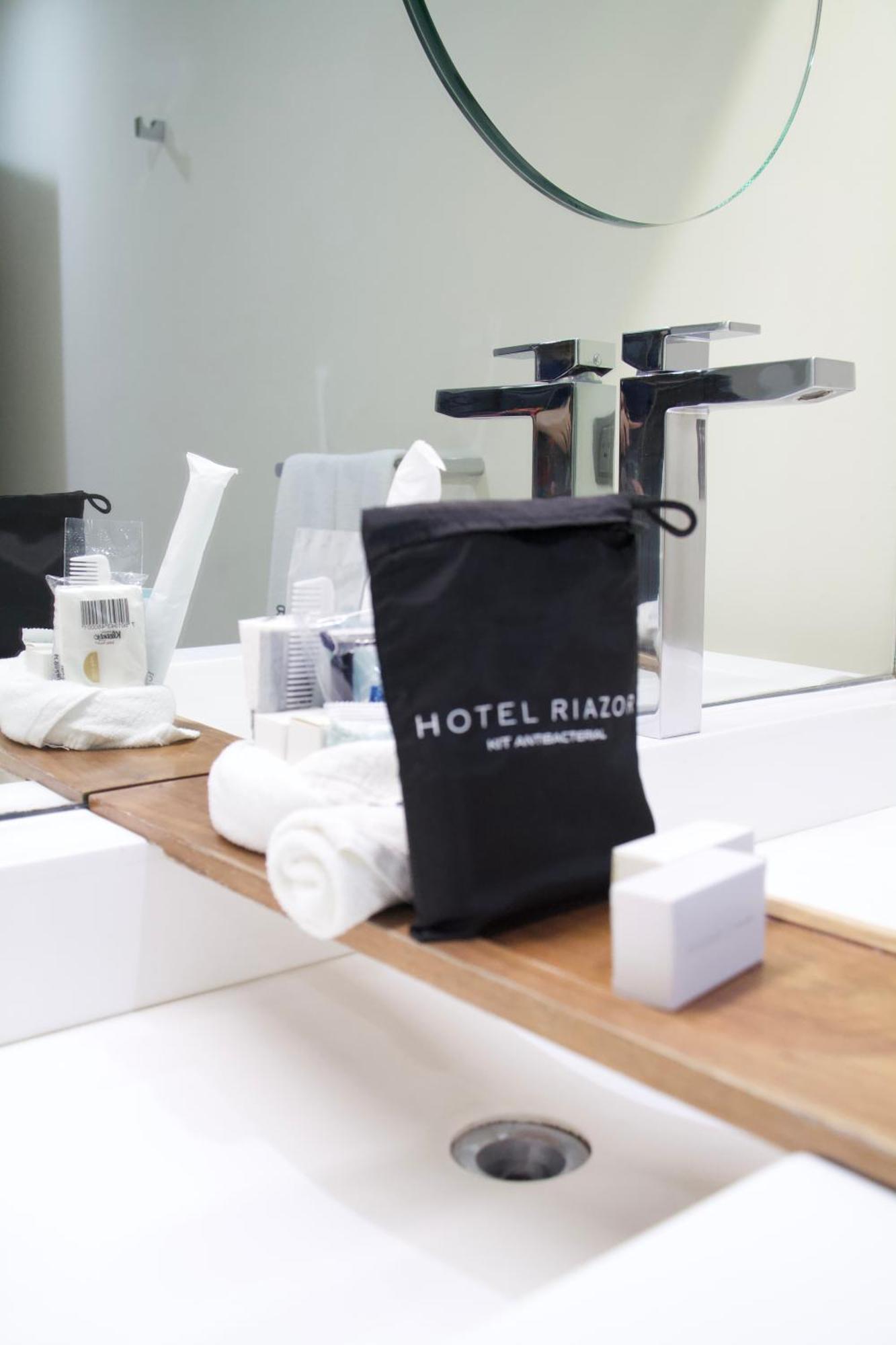 Hotel Riazor Aeropuerto 4*